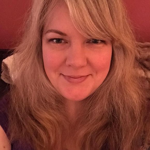 Meet your Posher, Myrna - Picture 1 of 1